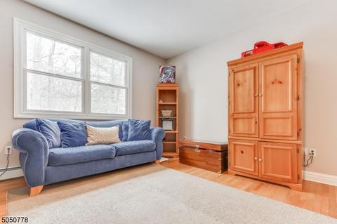 47 Ackerman St, Waldwick, NJ 07463 photo 13