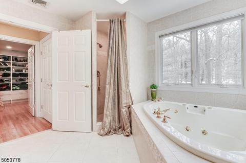 47 Ackerman St, Waldwick, NJ 07463 photo 17