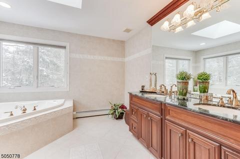 47 Ackerman St, Waldwick, NJ 07463 photo 16