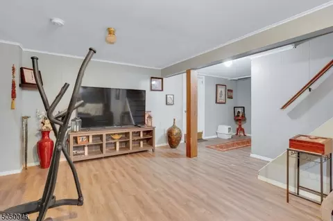 5 Linden Rd, Wayne, NJ 07470 photo 12