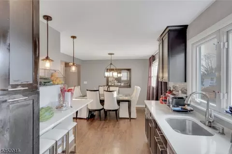 5 Linden Rd, Wayne, NJ 07470 photo 6