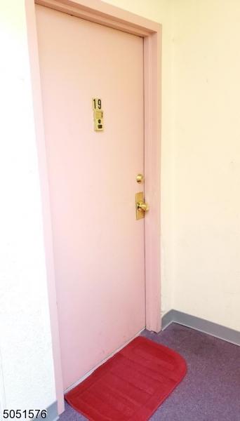 960 Main St #19, Hackensack, NJ 07601 photo 4