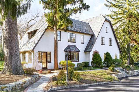 1 Druid Hill Rd, Summit, NJ 07901 photo 2
