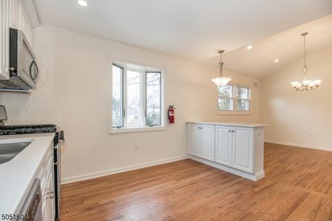115 Andover Dr, Wayne, NJ 07470 photo 10