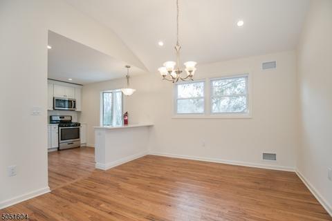 115 Andover Dr, Wayne, NJ 07470 photo 9