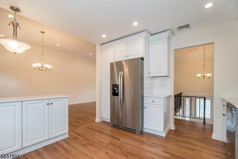 115 Andover Dr, Wayne, NJ 07470 photo 5