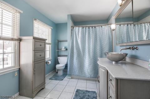 4 Fox Boro Rd, Wayne, NJ 07470 photo 19