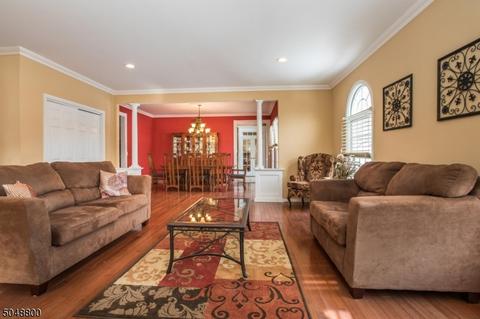 4 Fox Boro Rd, Wayne, NJ 07470 photo 6