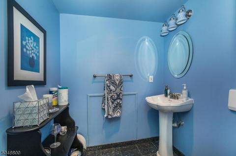 4 Fox Boro Rd, Wayne, NJ 07470 photo 24