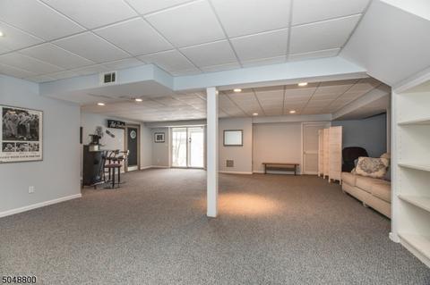 4 Fox Boro Rd, Wayne, NJ 07470 photo 21