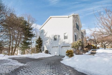 4 Fox Boro Rd, Wayne, NJ 07470 photo 25