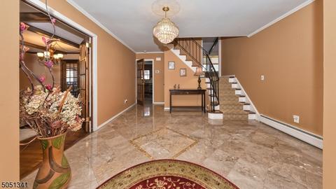 42 Herfort Rd, Wayne, NJ 07470 photo 5
