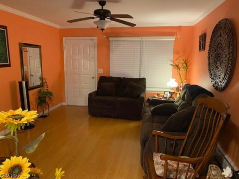 418 E Front St #B, Plainfield, NJ 07060 photo 2