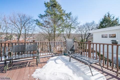 53 Devonshire Rd, Cedar Grove, NJ 07009 photo 25
