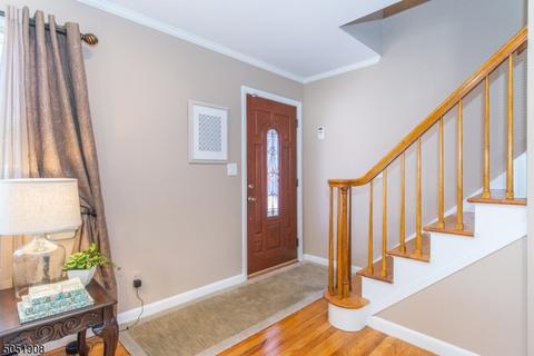 53 Devonshire Rd, Cedar Grove, NJ 07009 photo 2