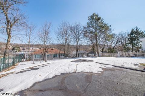 53 Devonshire Rd, Cedar Grove, NJ 07009 photo 22