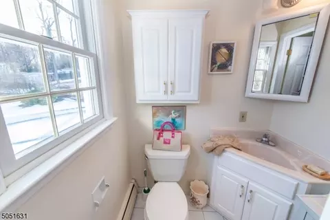 36 Baldwin Ter, Wayne, NJ 07470 photo 16
