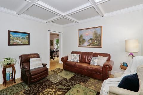 32 Glenside Ave, Summit, NJ 07901 photo 2