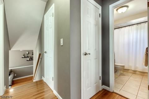 564 Malcolm Rd, Union, NJ 07083 photo 8