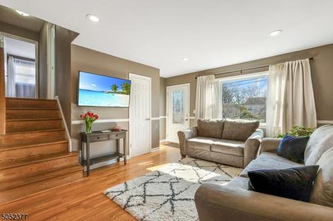 564 Malcolm Rd, Union, NJ 07083 photo 3