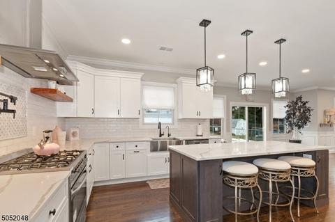 574 S Springfield Ave, Springfield, NJ 07081 photo 4