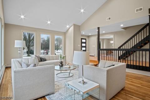 5 Statile Ct, Springfield, NJ 07081 photo 5