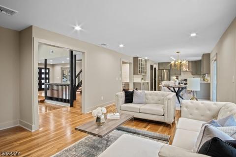 5 Statile Ct, Springfield, NJ 07081 photo 8