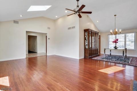 407 Rolling Rock Rd, Springfield, NJ 07081 photo 4