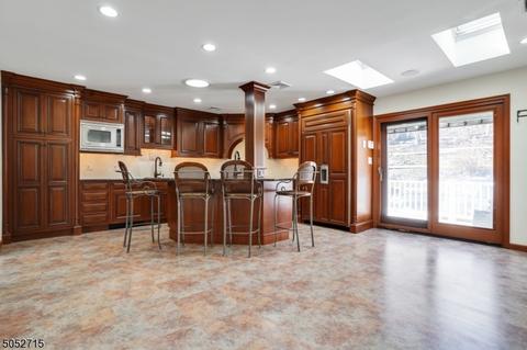 407 Rolling Rock Rd, Springfield, NJ 07081 photo 5