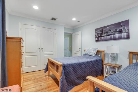 44 Maple Ave, Mendham, NJ 07945 photo 11