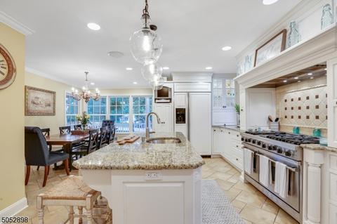 44 Maple Ave, Mendham, NJ 07945 photo 5