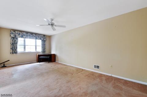 14 Coniston Ct, Wayne, NJ 07470 photo 15
