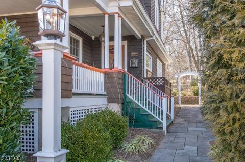 23 Myrtle Ave, Millburn, NJ 07041 photo 2