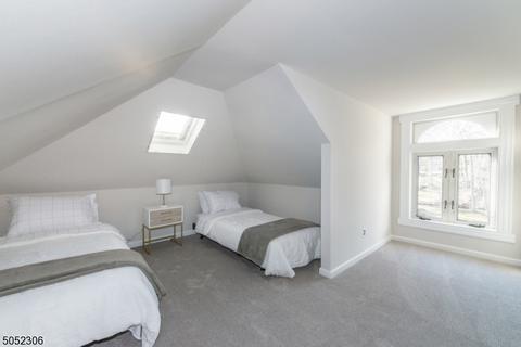 23 Myrtle Ave, Millburn, NJ 07041 photo 23