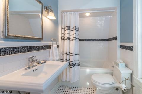 23 Myrtle Ave, Millburn, NJ 07041 photo 17