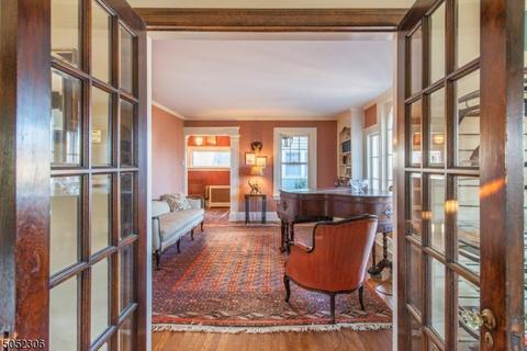 23 Myrtle Ave, Millburn, NJ 07041 photo 8