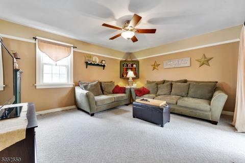69 Macdonald Dr, Wayne, NJ 07470 photo 10