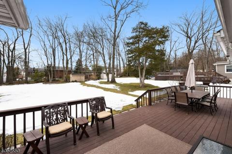 69 Macdonald Dr, Wayne, NJ 07470 photo 21