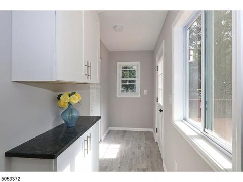 657 Plainfield Ave, Berkeley Heights, NJ 07922 photo 7