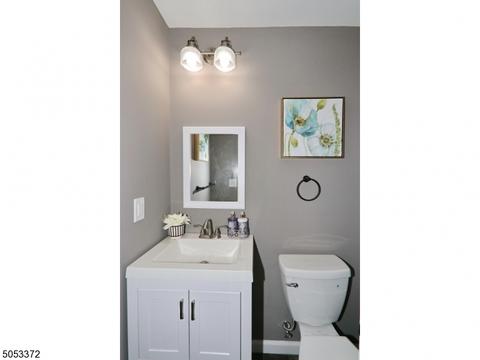 657 Plainfield Ave, Berkeley Heights, NJ 07922 photo 10