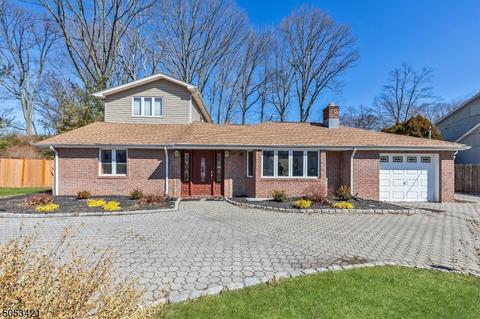 286 Summit Rd, Mountainside, NJ 07092 photo 2