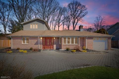 286 Summit Rd, Mountainside, NJ 07092 photo 1