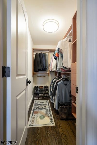 44 Ponds Cir, Wayne, NJ 07470 photo 9