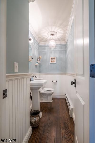 44 Ponds Cir, Wayne, NJ 07470 photo 6