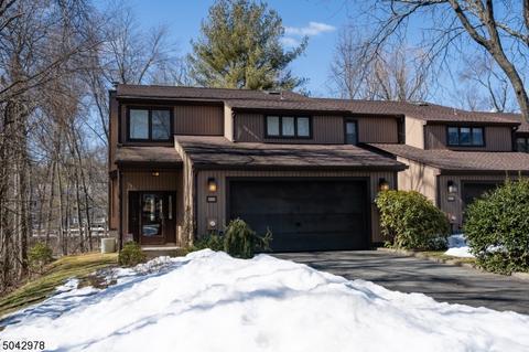 44 Ponds Cir, Wayne, NJ 07470 photo 19