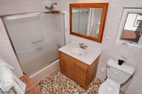 371 Walnut St, Nutley, NJ 07110 photo 13