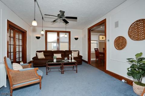 371 Walnut St, Nutley, NJ 07110 photo 4