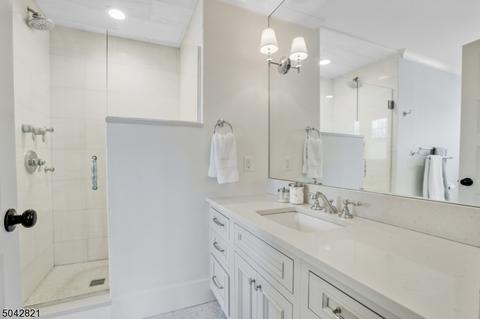 33 Parkview Ter, Summit, NJ 07901 photo 17