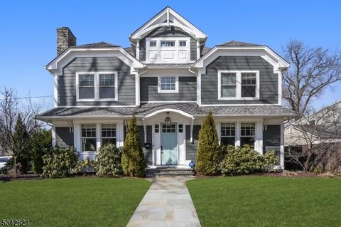33 Parkview Ter, Summit, NJ 07901 photo 1