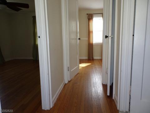 366 E Midland Ave, Paramus, NJ 07652 photo 10